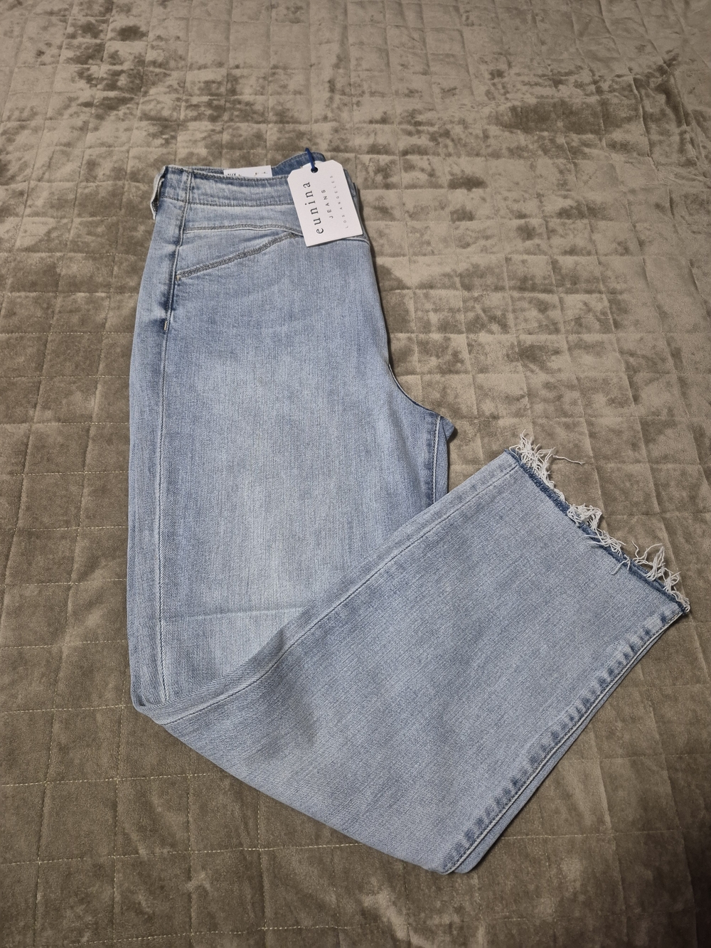 eunina Light Blue Cropped High-Rise Jeans with Frayed Hem - Picture 1 of 6